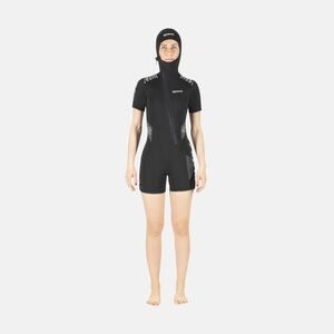 Mares - She Dives, Shorty Wetsuit with Built-In Hood, 3mm Neoprene, Barely Used